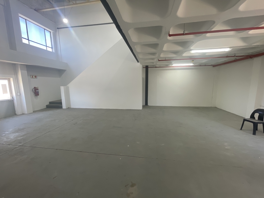 To Let commercial Property for Rent in Blackheath Industrial Western Cape